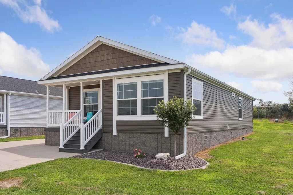 Bay Port floor plan - 1600 sq ft manufactured home