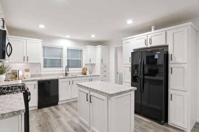 Brighton β 3 bed 2 bath manufactured home floor plan