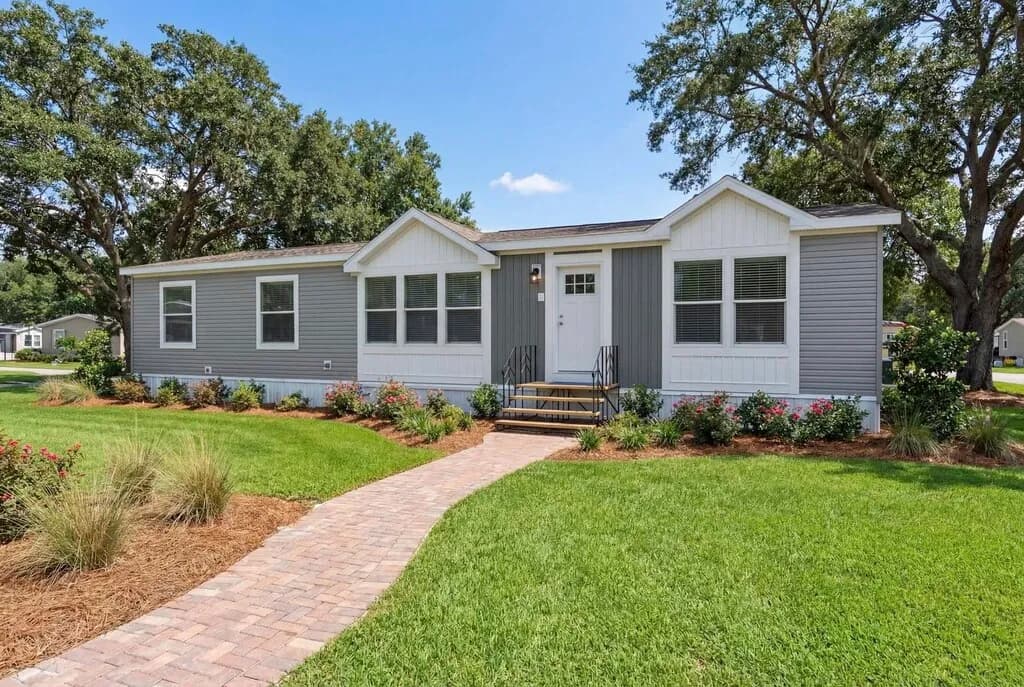 Odyssey β 3 bed 2 bath manufactured home floor plan