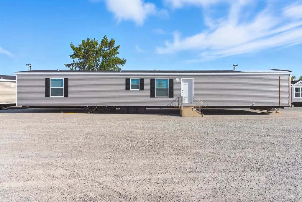 Monte β 3 bed 2 bath manufactured home floor plan
