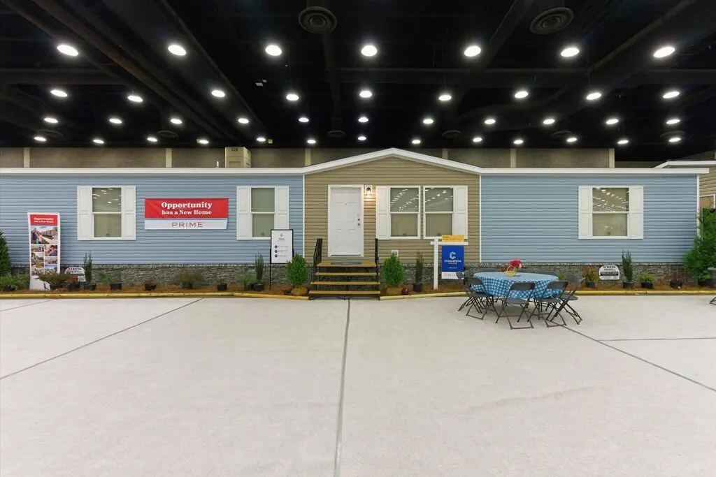 The Grand β 4 bed 2 bath manufactured home floor plan