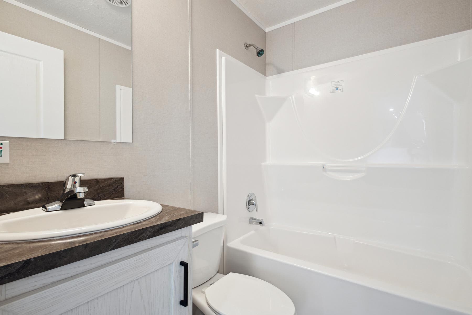 Click to enlarge 1656H22208 single wide home — bathroom (photo 3 of 9)