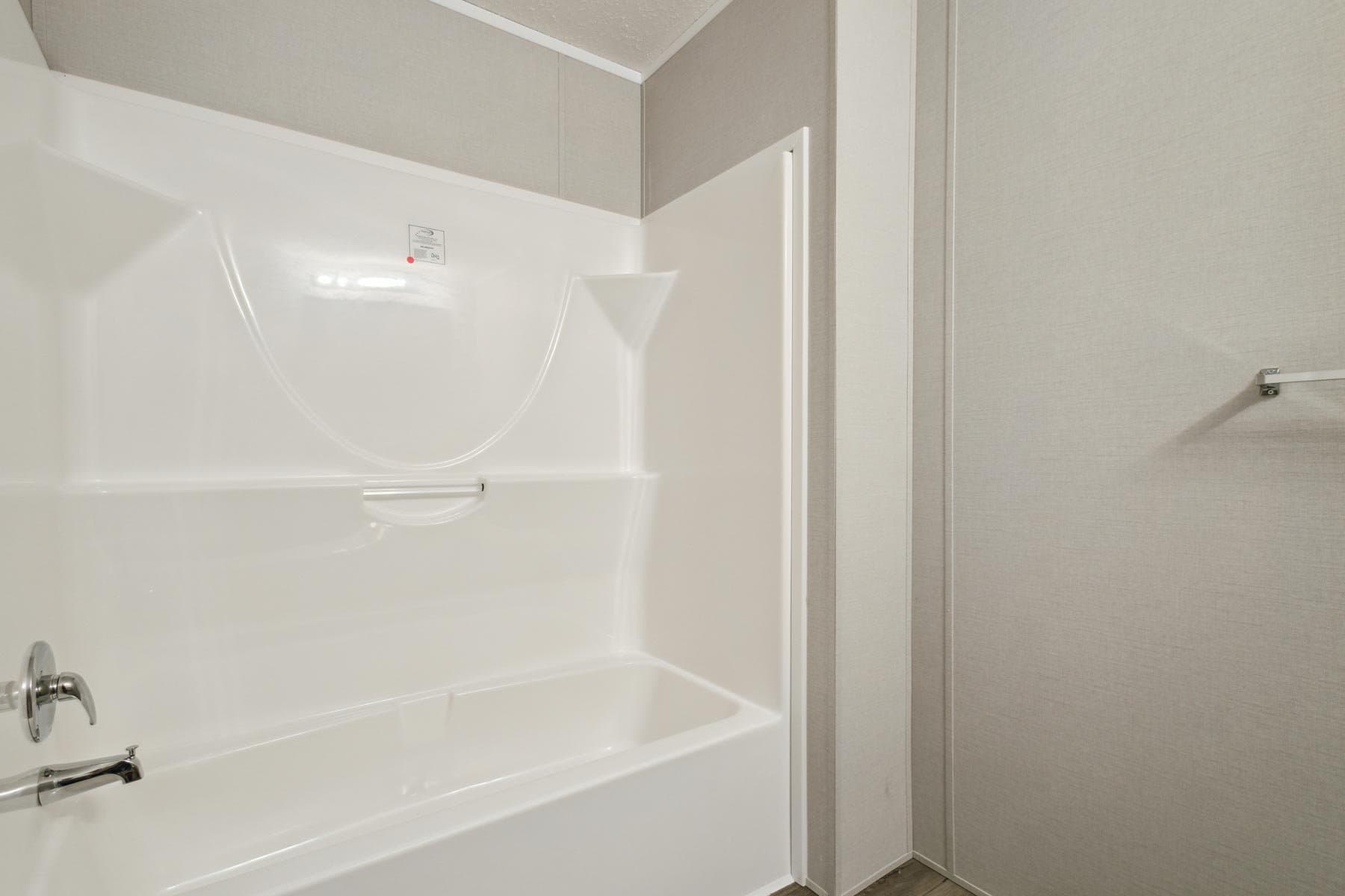 Click to enlarge 1656H22208 single wide home — primary bathroom (photo 4 of 9)