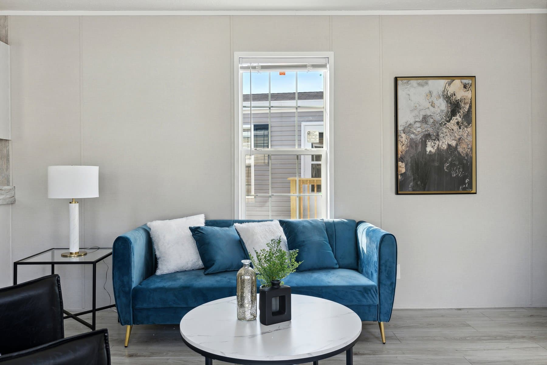 Click to enlarge 1666H32219 single wide home β living room (photo 9 of 30)