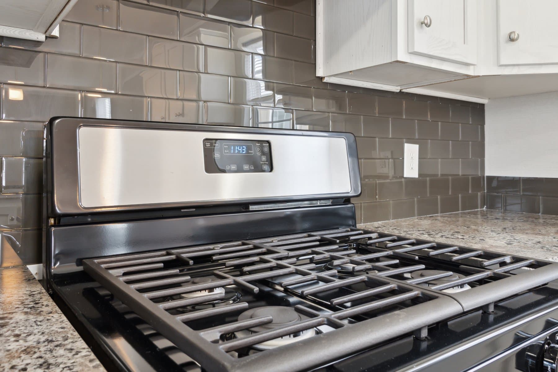 Click to enlarge 1676H32089 single wide home β kitchen (photo 14 of 48)