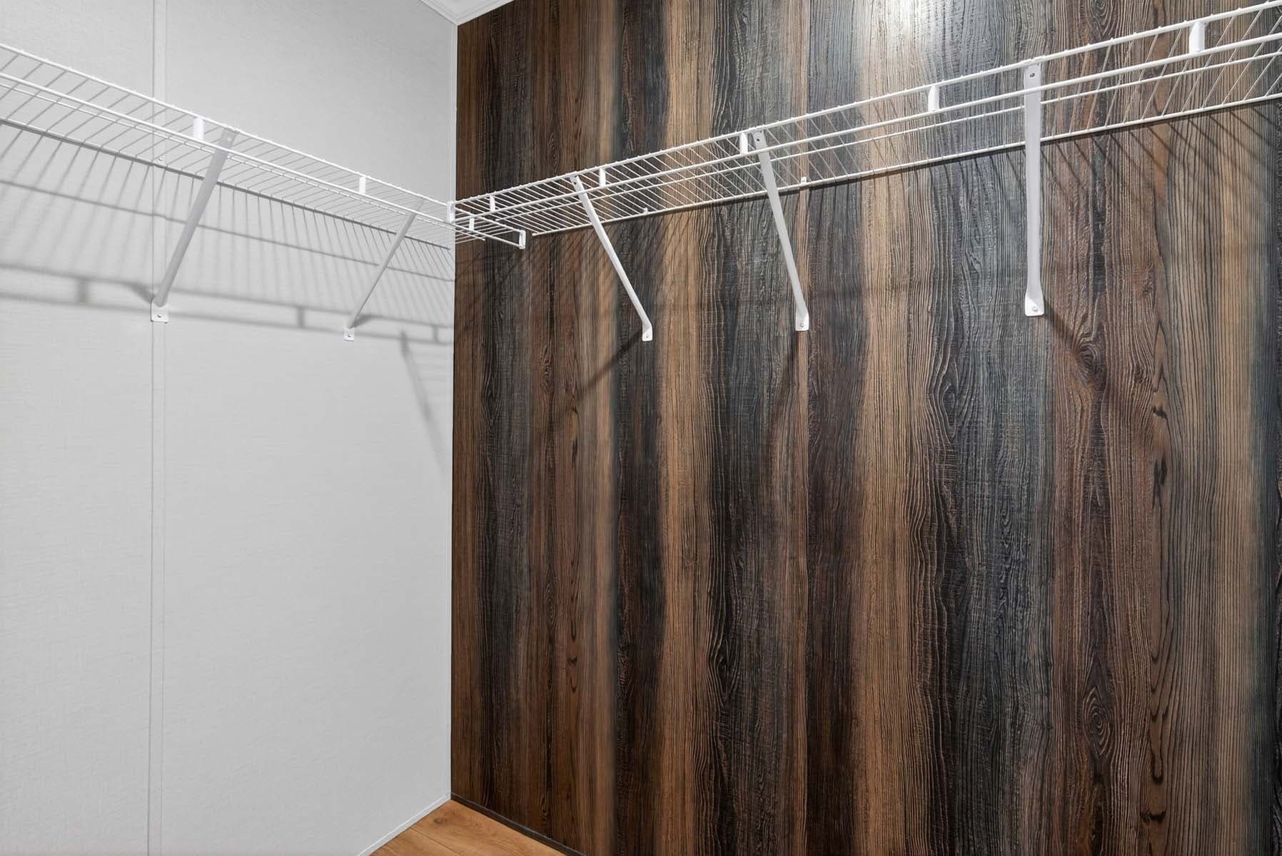 Click to enlarge 1676H32107 single wide home — walk-in closet (photo 16 of 16)