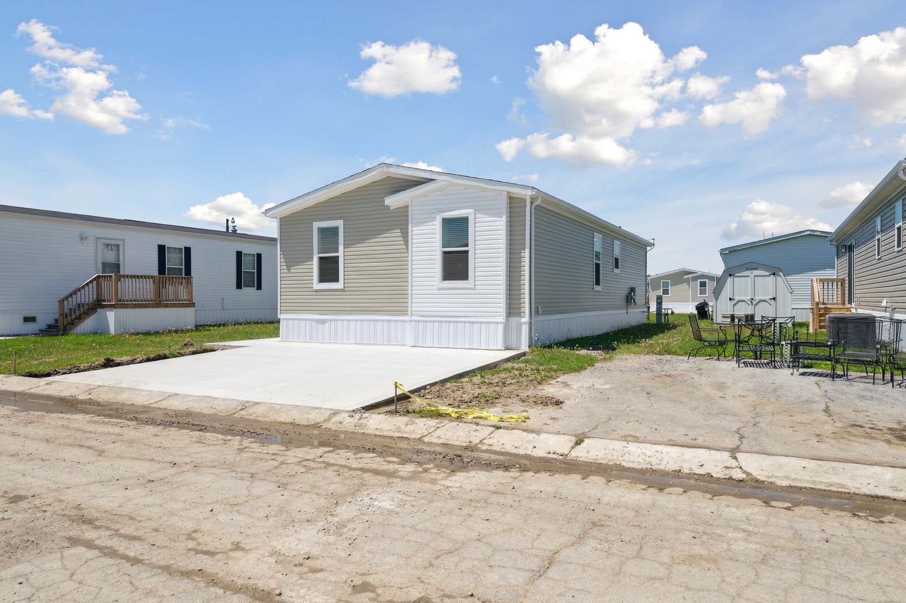Click to enlarge Fairplay multi-section home β exterior (photo 8 of 13)