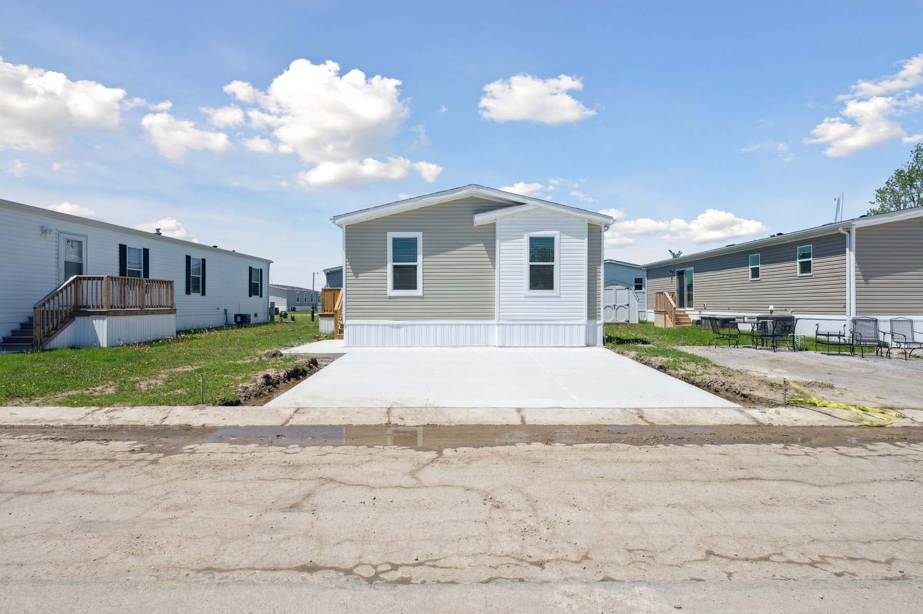 Click to enlarge Fairplay multi-section home β exterior (photo 11 of 13)
