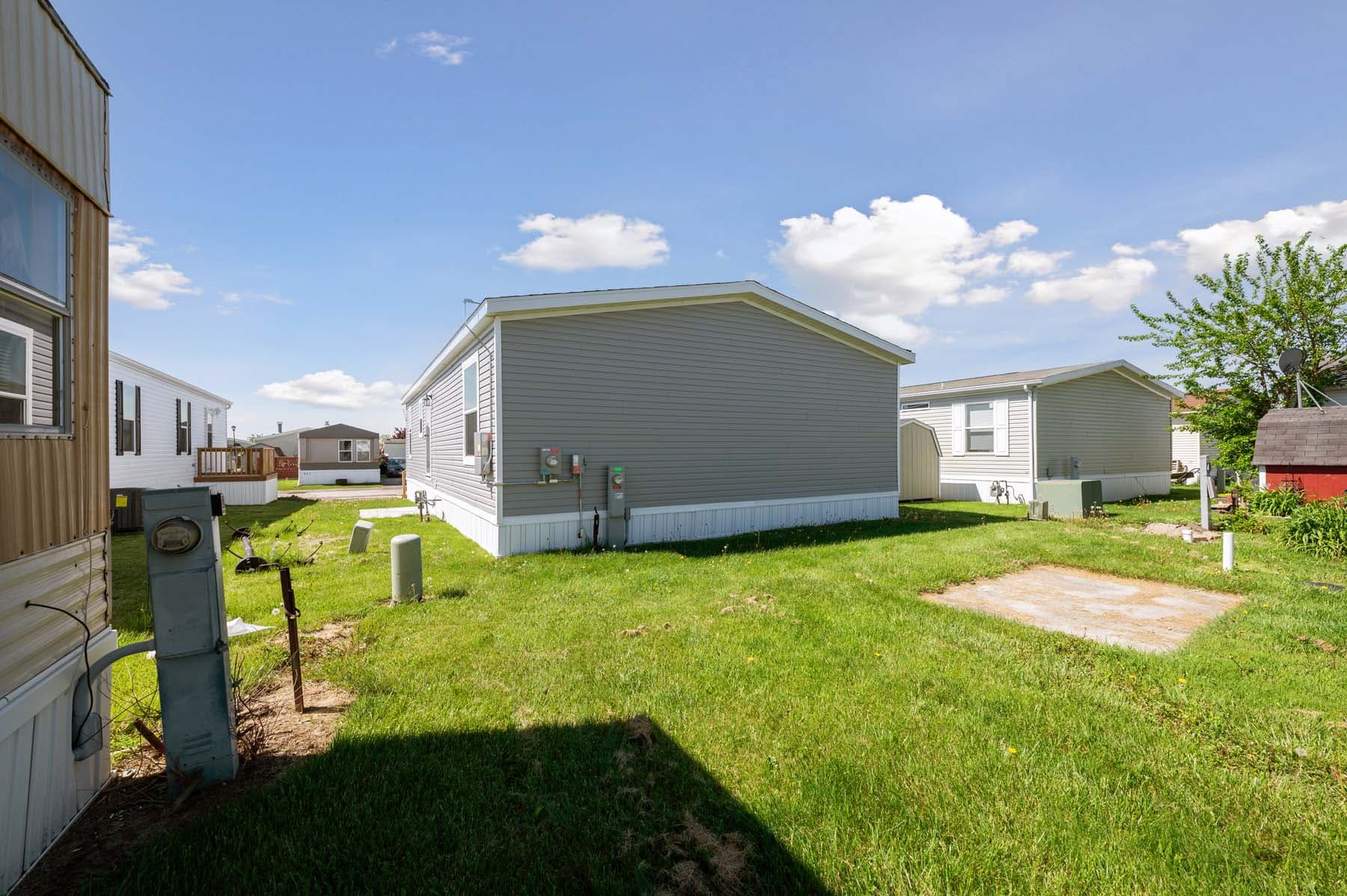 Click to enlarge Lancaster multi-section home β exterior (photo 15 of 18)