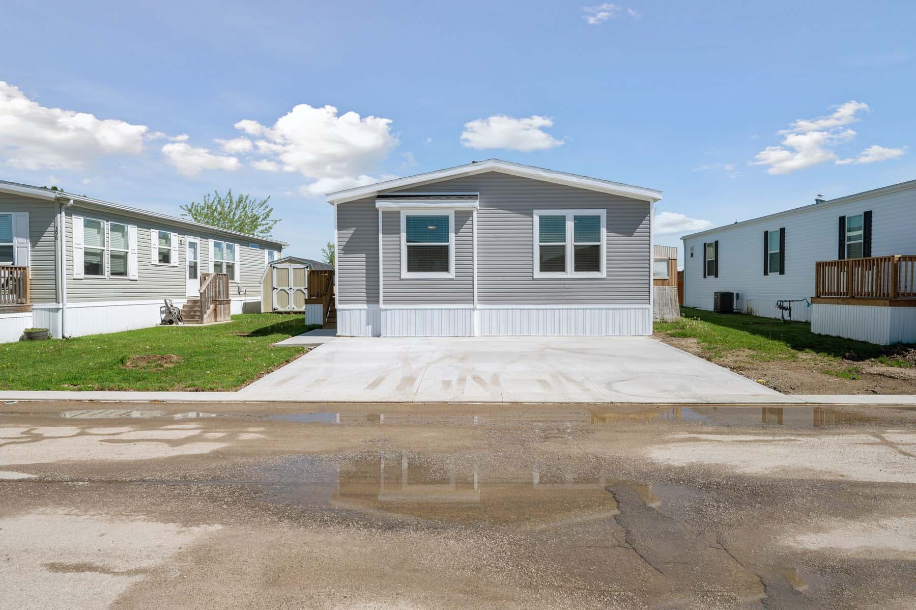 Click to enlarge Lancaster modular home β exterior (photo 12 of 18)