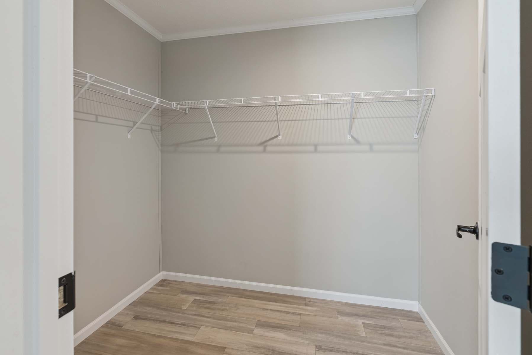 Click to enlarge Lincoln multi-section home — walk-in closet (photo 21 of 22)