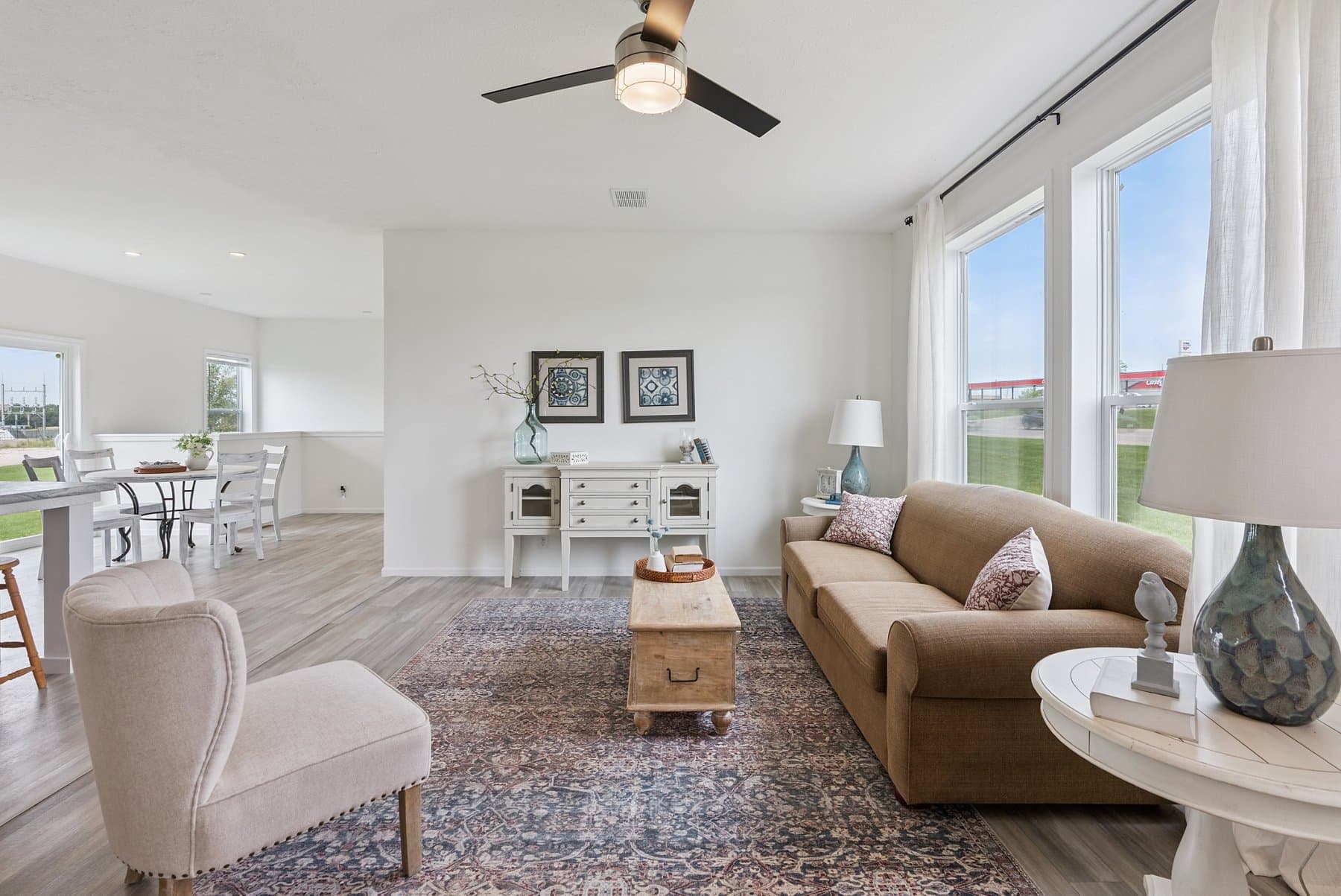 Click to enlarge Belvidere multi-section home — living room (photo 13 of 27)