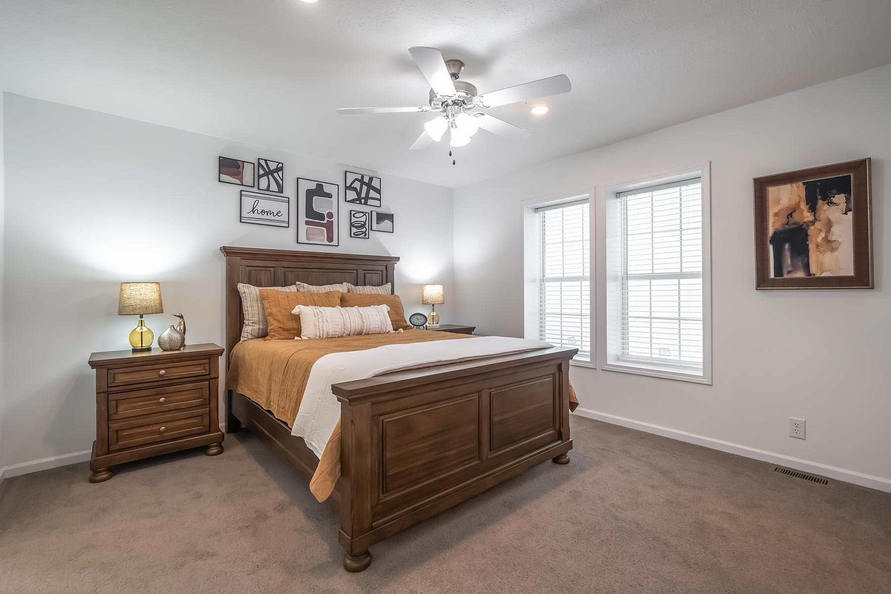 Click to enlarge Easton modular home — primary bedroom (photo 6 of 7)