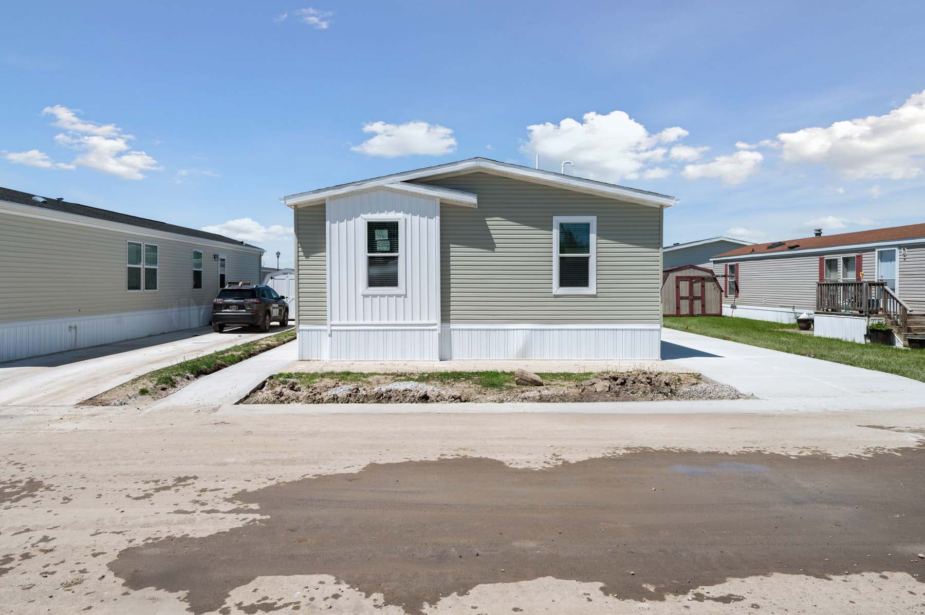 Click to enlarge Woodward modular home β exterior (photo 9 of 17)
