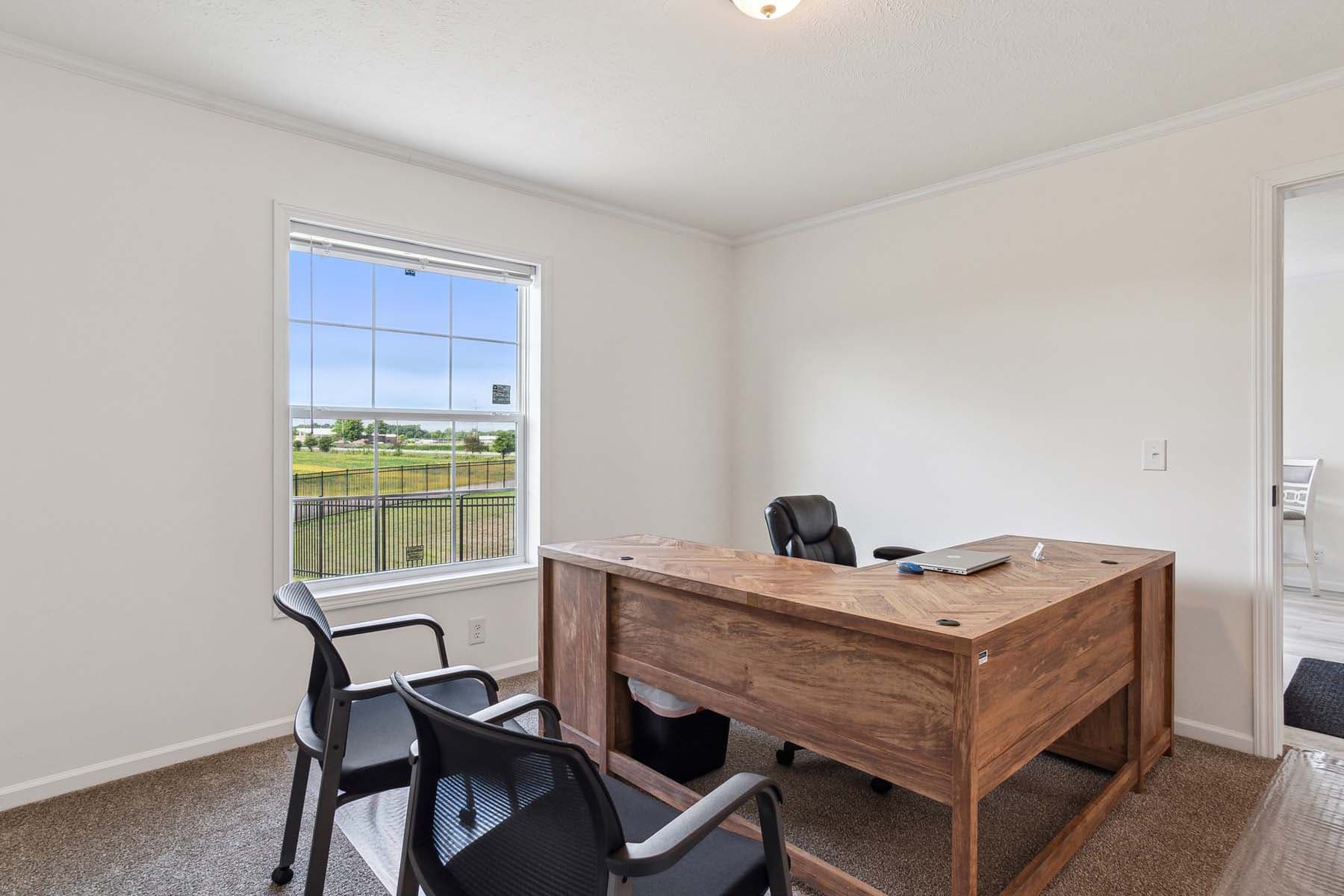 Click to enlarge Pontiac multi-section home β bedroom (photo 12 of 38)