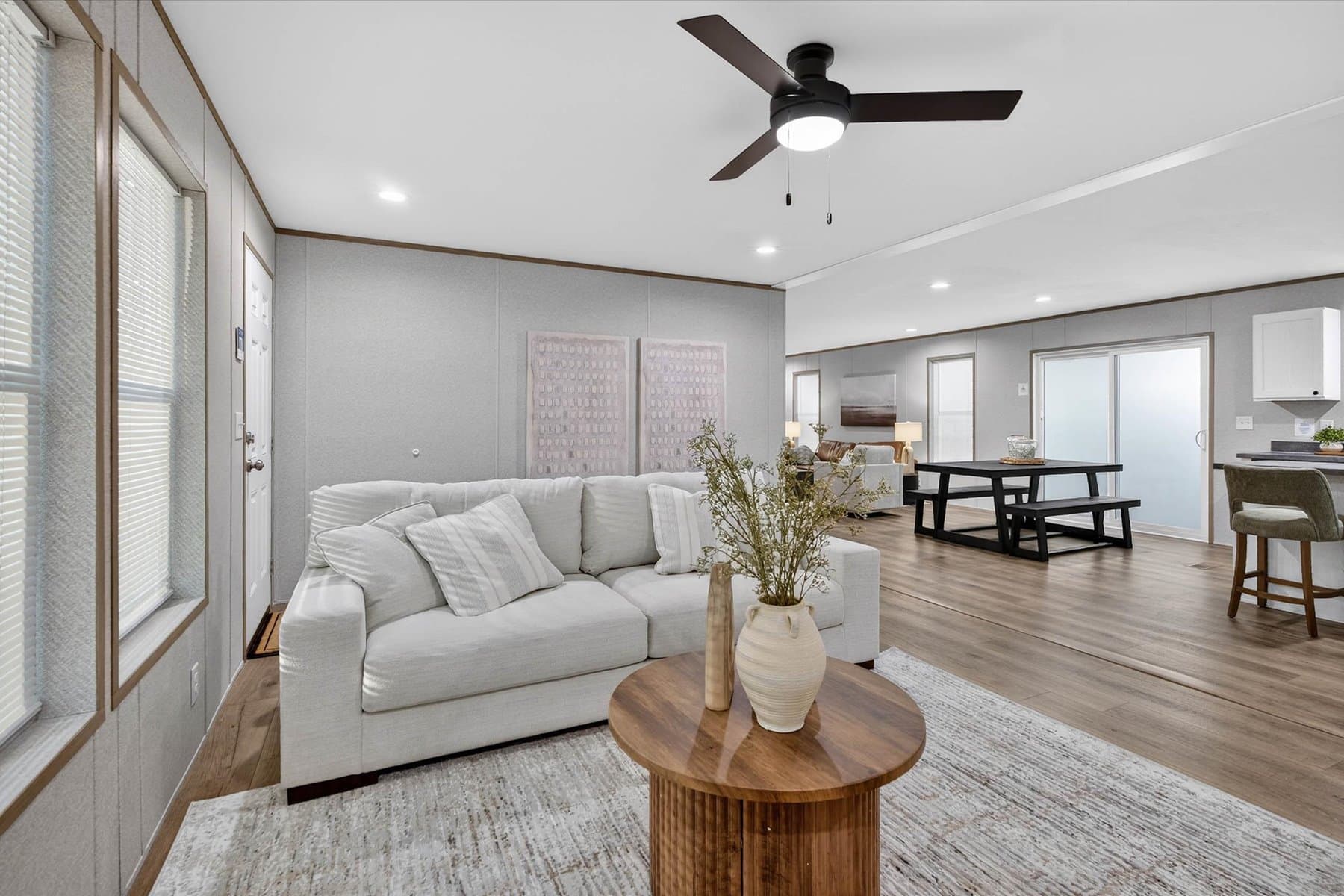 Click to enlarge The Grand multi-section home — living room (photo 31 of 37)