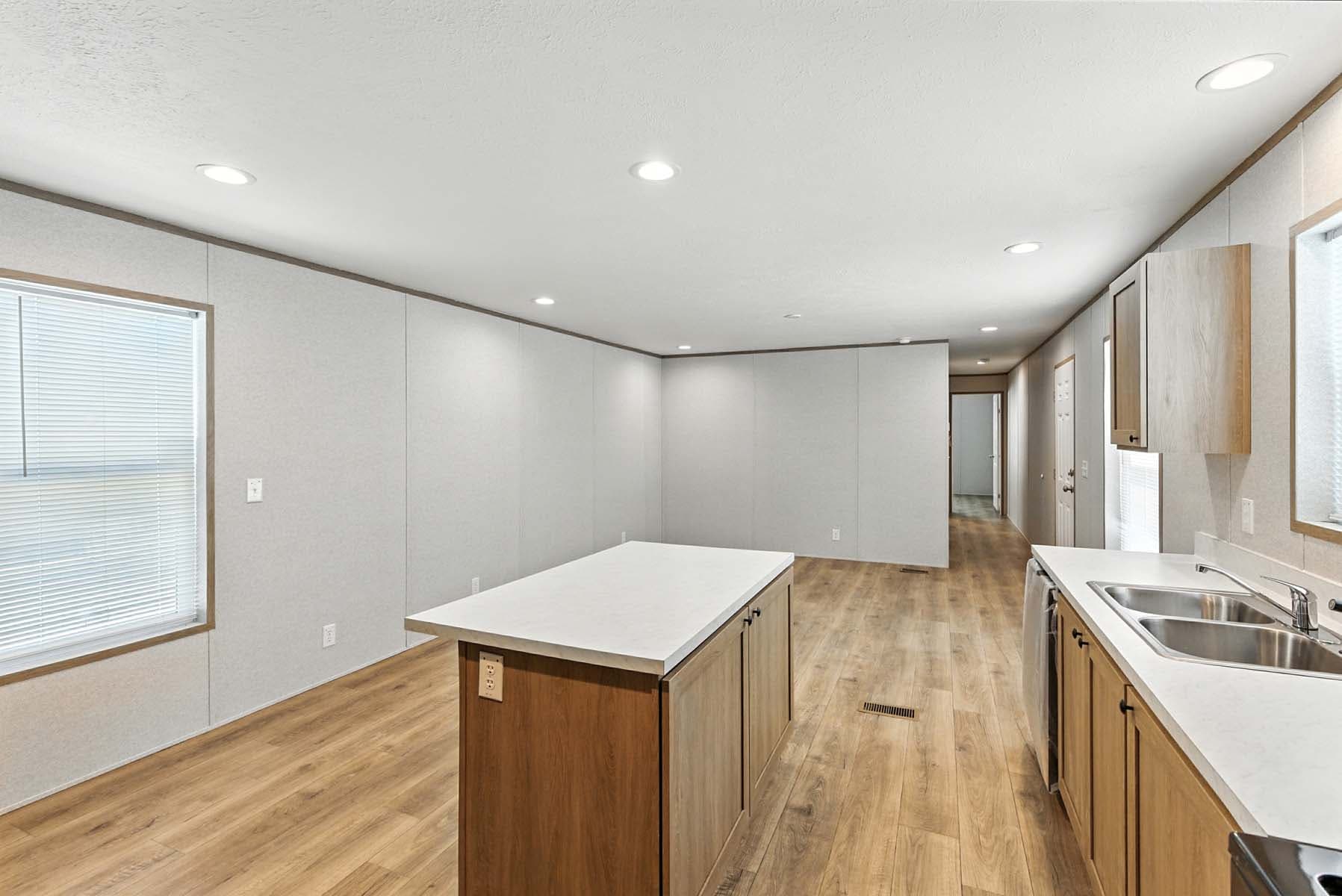 Click to enlarge Monte single wide home — kitchen (photo 21 of 37)